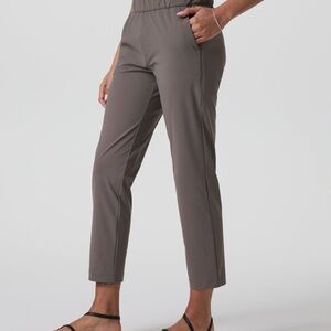 Vuori Miles Ankle Pant Relaxed Fit Lightweight